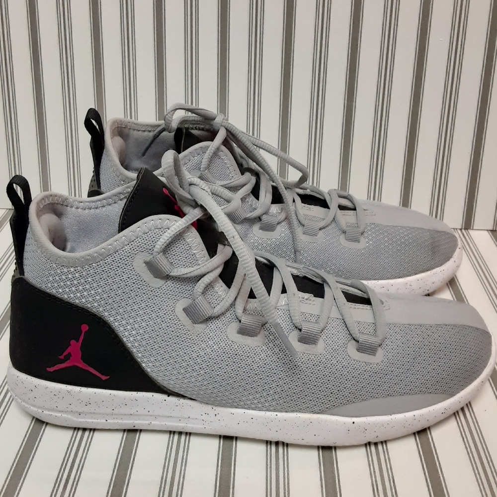 Nike Women's Youth Air Jordan Retro Reveal Mid GG Wolf Grey & Vivid Pink Sneaker